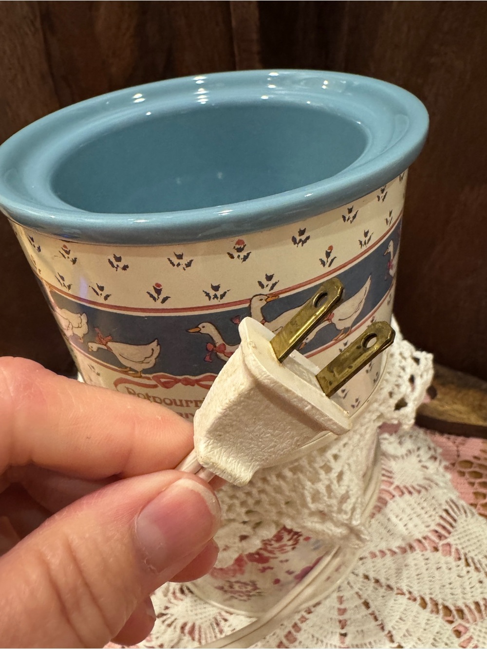 Rival 1984 Goose Potpourri Crock - Picture 7 of 7
